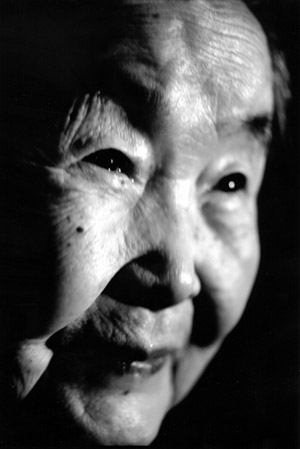 写真：住井すゑさんのアップ