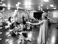 スタジオでの演奏風景の写真4