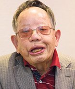 石山春平さん顔写真
